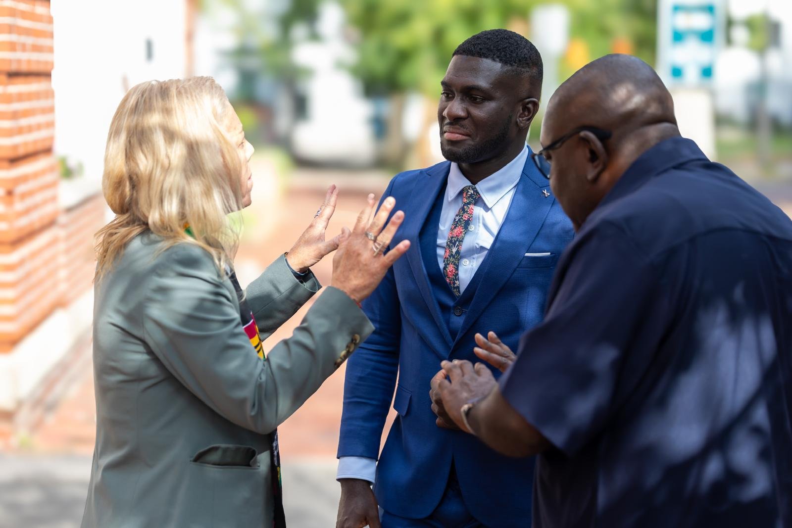 Delegates in conversation on the Ohio University campus